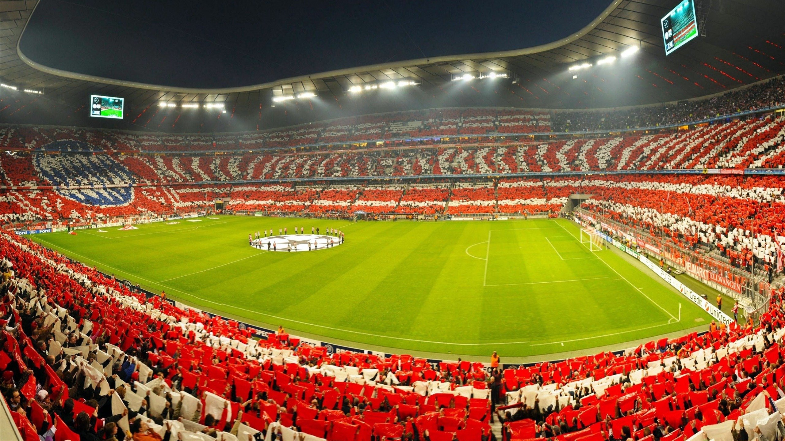 最佳守门员：谁是本赛季防守最犀利的球员？，最佳守门员奖杯