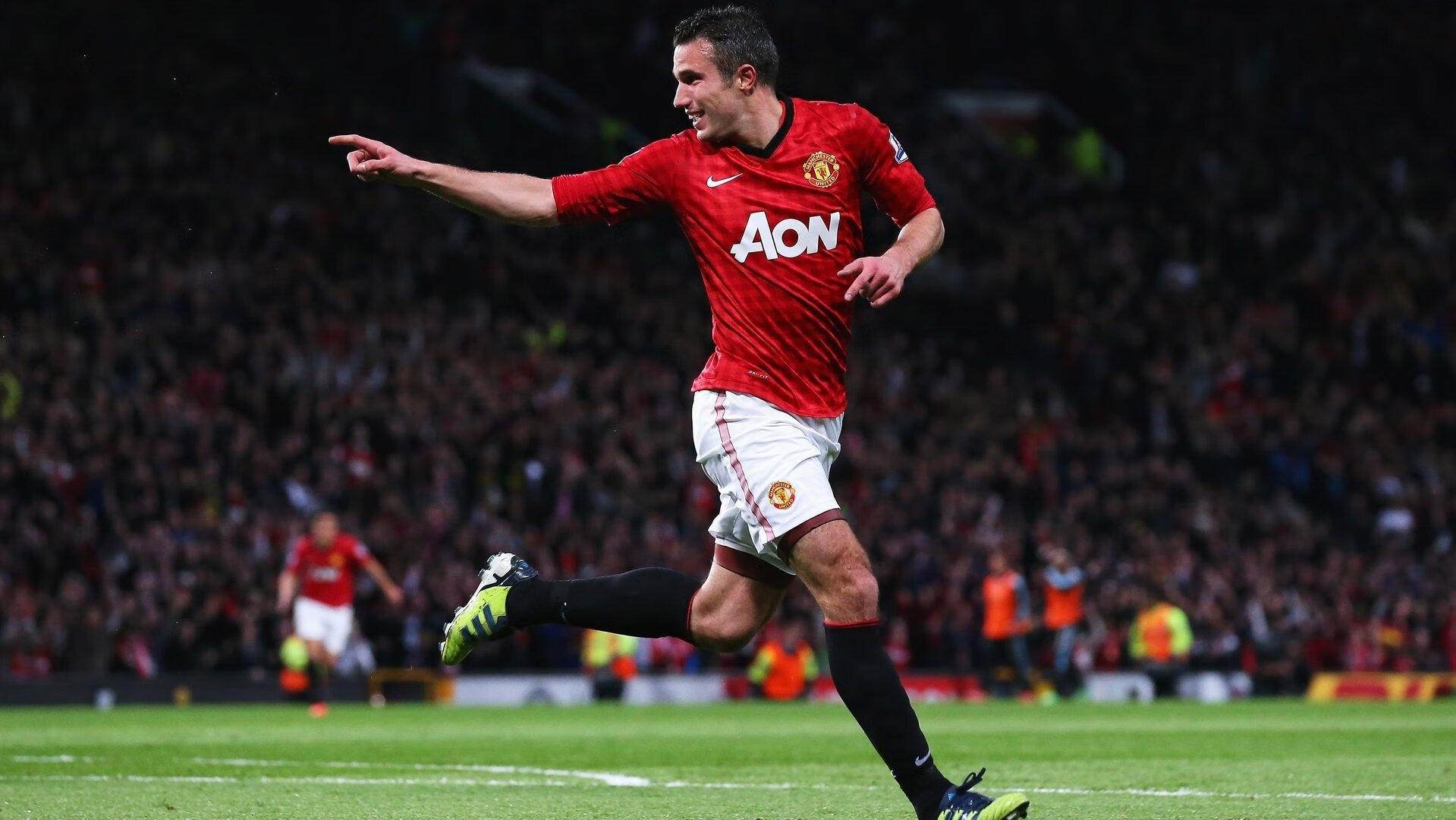 梅西助攻破百，助巴黎登顶法甲，梅西进球 巴黎